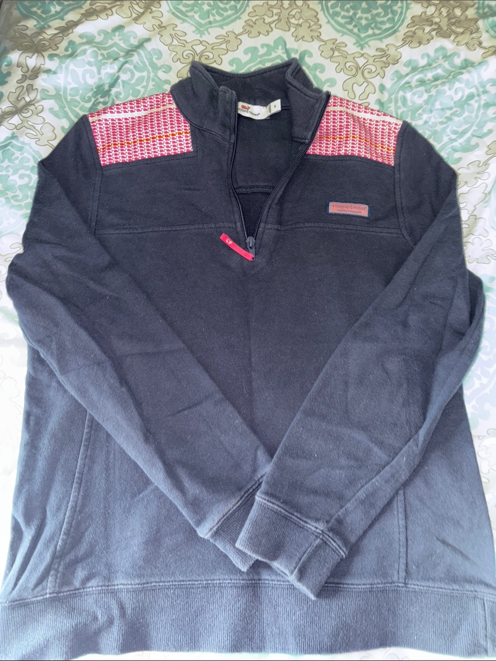 Vineyard vine half zip